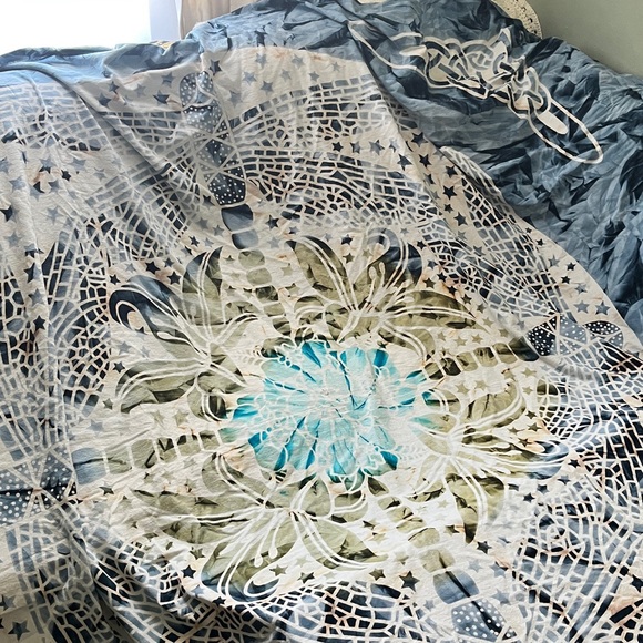 Tapestry - Picture 2 of 4